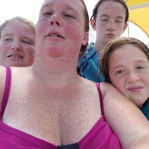 Meet your Posher, Tabitha